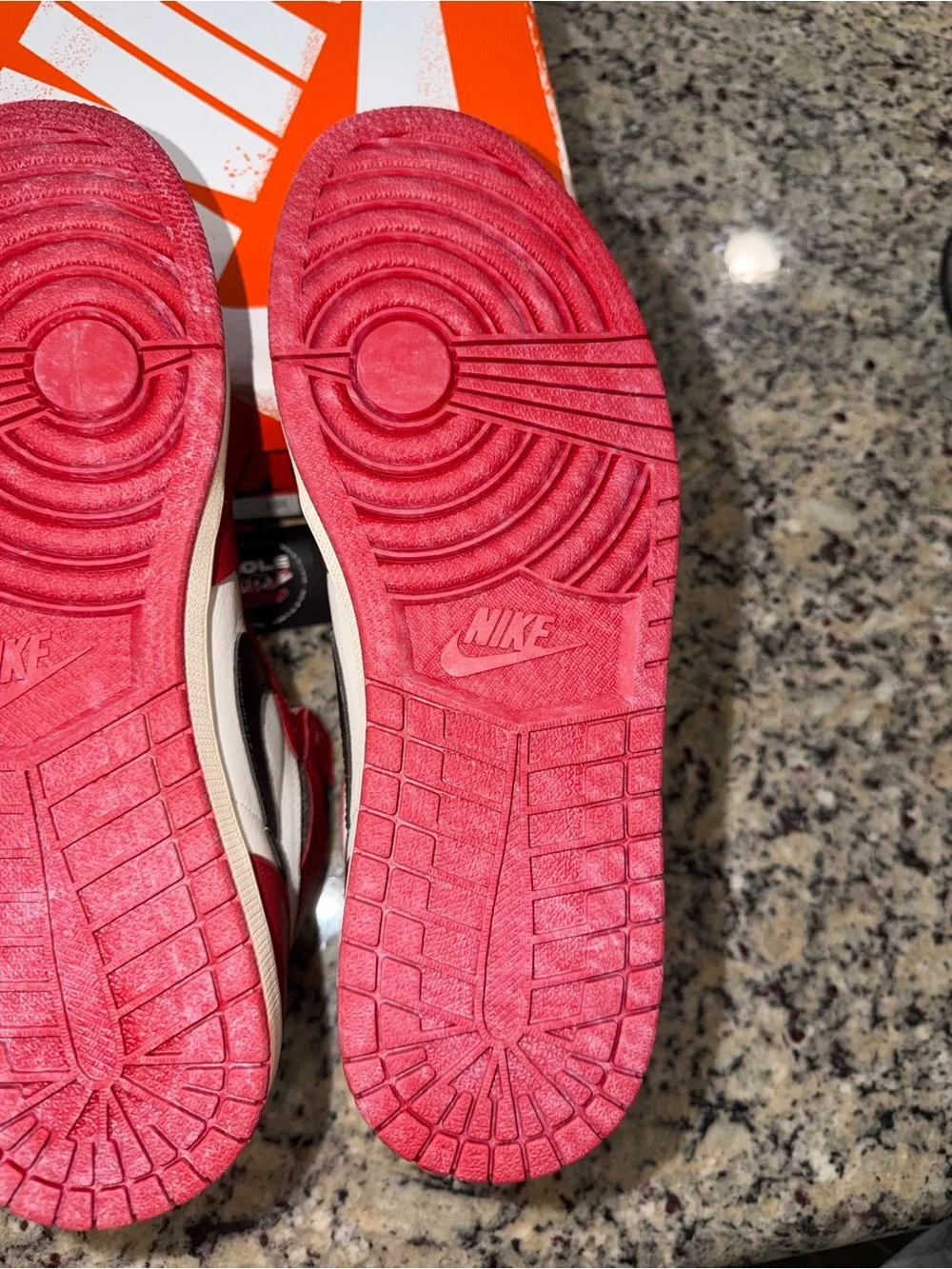 Size 12 Jordan 1 Retro High Chicago Lost & Found SKU DZ5485-612 DS Damaged Box